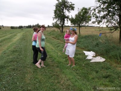 POHÁDKOVÁ CESTA KOMÁROVSKÝM LESEM