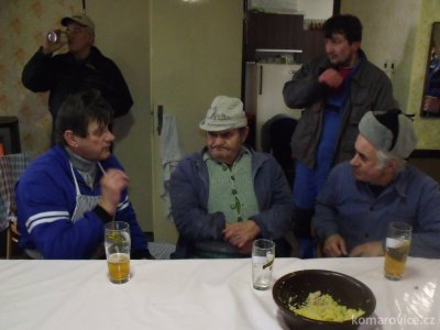 PRVNÍ KOMÁROVSKÝ OVAR