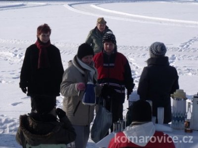 HROMADNÉ BRUSLENÍ NA RYBNÍKU