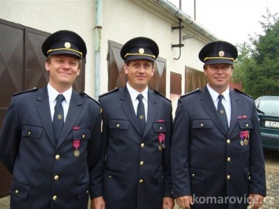 OBEC KOMÁROVICE